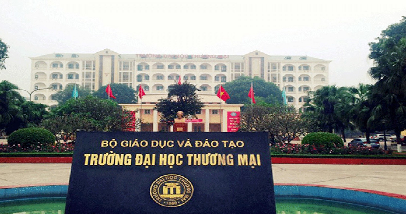 Trường Đại học Thương Mại Hà Nội