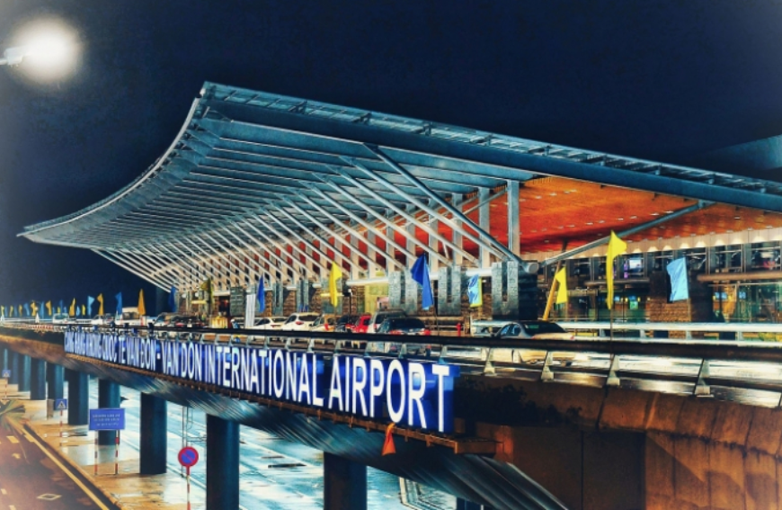Sân bay khu vực hàng đầu thế giới - World's Leading Regional Airport 2020; Sân bay khu vực hàng đầu châu Á - Asia's Leading Regional Airport 2020 và "Sân bay có hệ thống phòng chờ thương gia hàng đầu châu Á - Asia's Leading Airport Lounge 2020